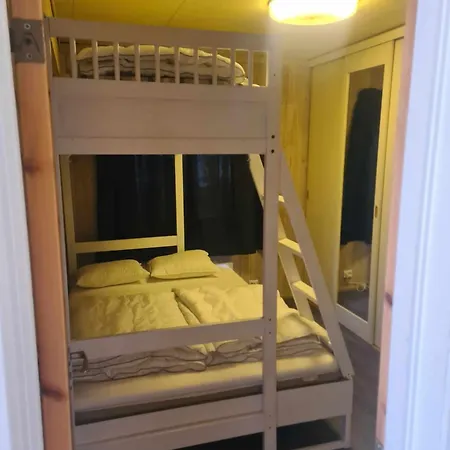 Apartamento Koselig Sentrumsleilighet I 2 Etg *