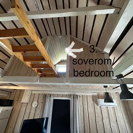 Koselig Sentrumsleilighet I 2 Etg Apartamento Nesbyen